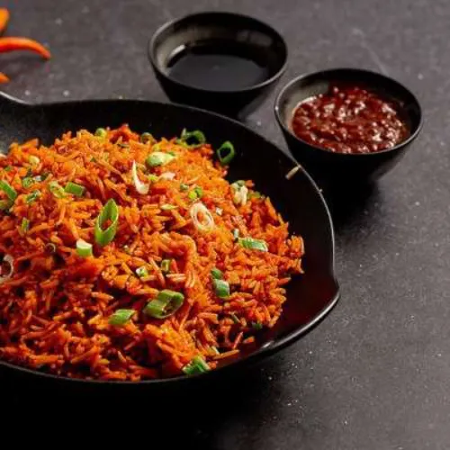 SCHEZWAN FRIED RICE. VEG